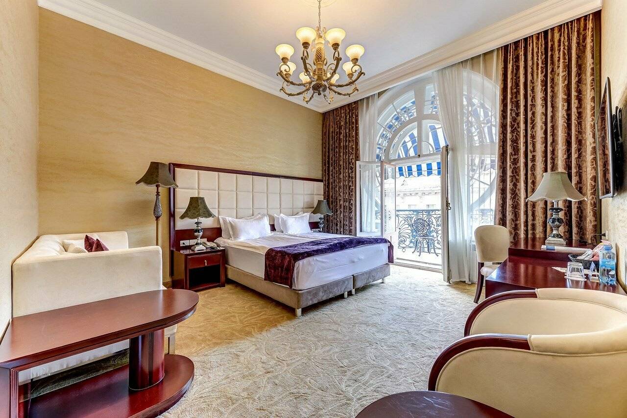 Делюкс с балконом